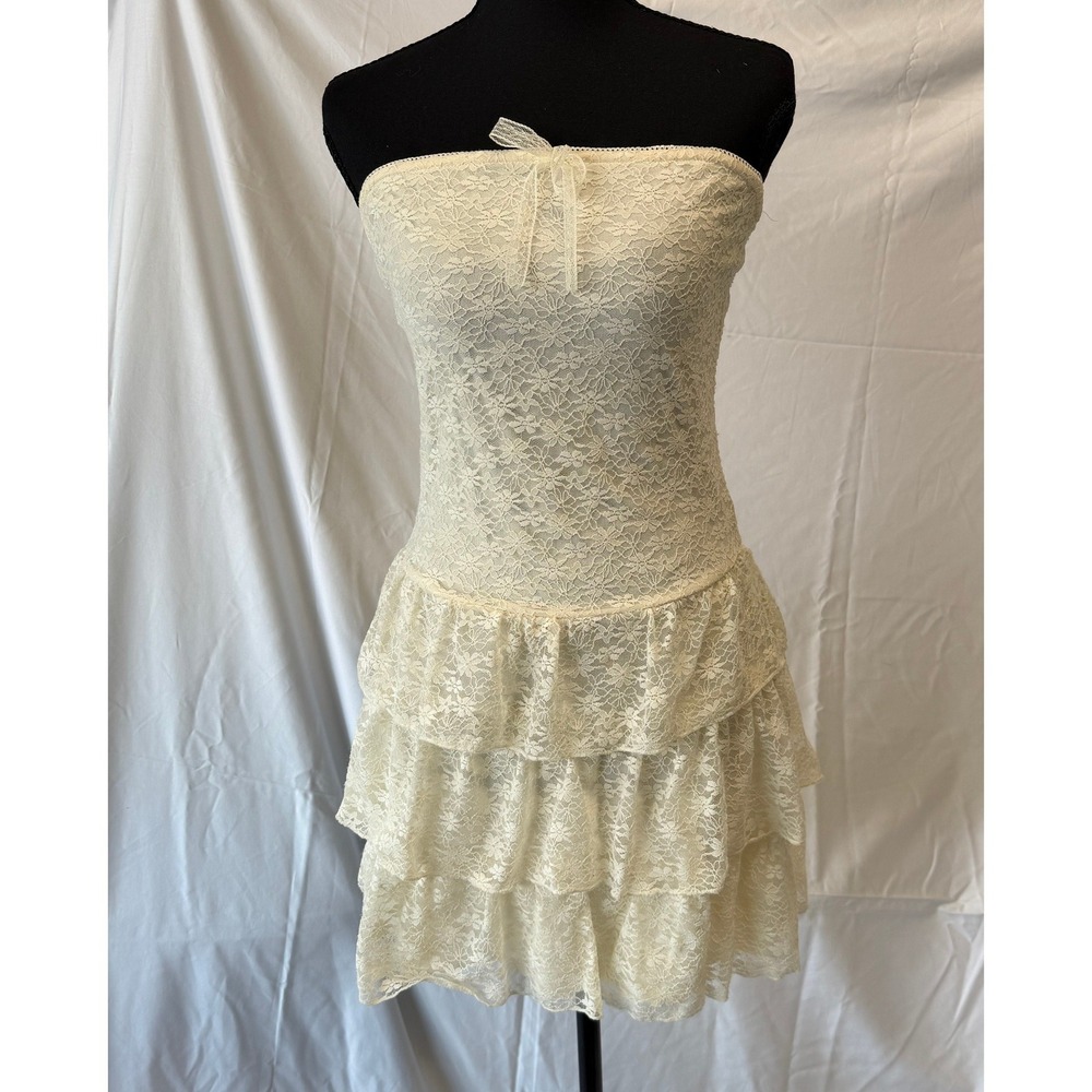 ThirtyThirty LA Y2K Fairycore Coquette Floral Lace Strapless Ruffle Mini Dress M
